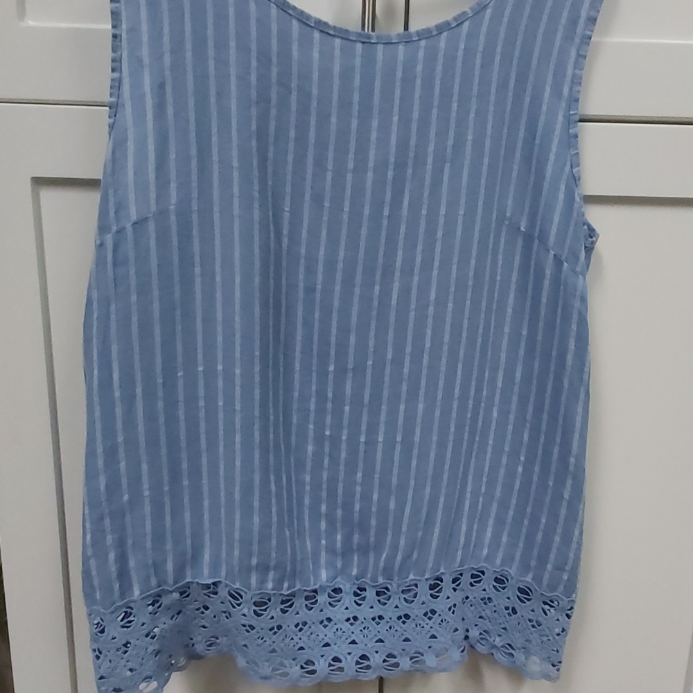 Vanessa Alexandra linen top